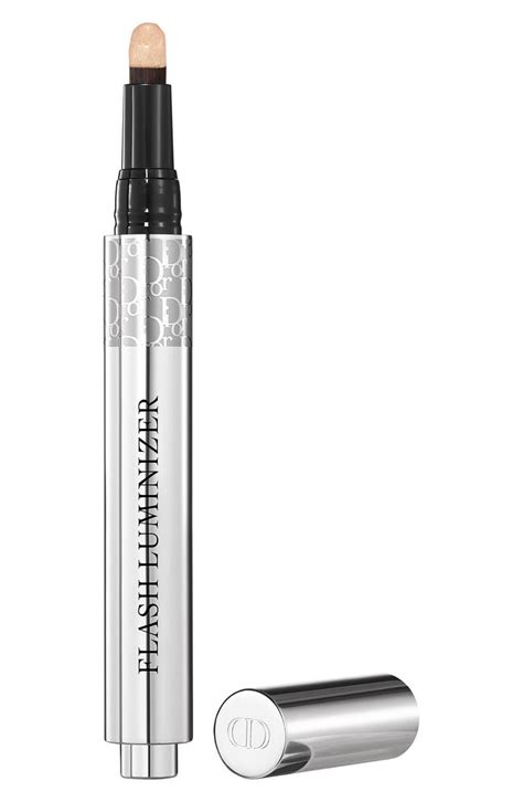 flash luminizer dior come si usa|Dior flash luminizer pen.